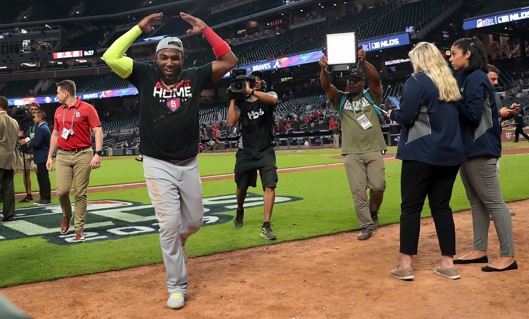 Cardinals take NLDS, on to the league championship
